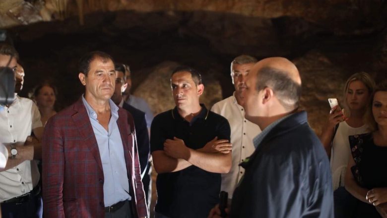 Matoshi: Shpellën e Gadimes e gjetëm në gjendje të mjerueshme