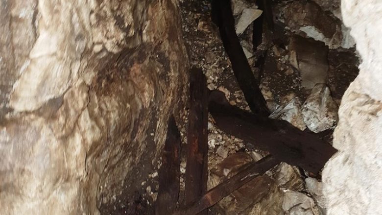 Zbulohet shpella ku u fsheh për një vit nga komunistët, albanologu dom Nikollë Gazulli