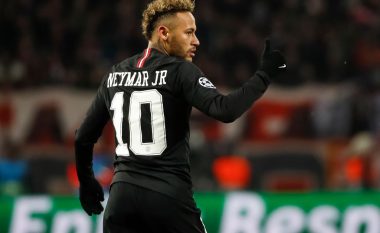 Reagon PSG: Neymar nuk është i lënduar, por po bisedojmë me klube për shitjen e tij