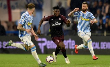 Milani e nxjerr në shitje mesfushorin Franck Kessie