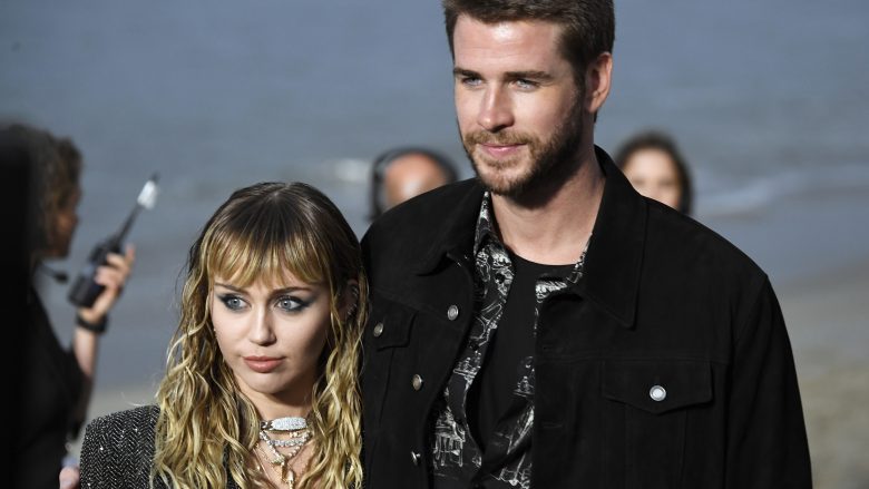 Vetëm pak ditë pas performancës në Kosovë, Miley Cyrus thuhet se është gati të shtrohet në rehabilitim?