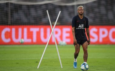 PSG e refuzon ofertën e parë të Barcelonës për Neymar, kërkon 100 milionë euro dhe dy lojtarë