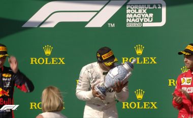 Hamilton fiton garën e ‘çmendur’ për Çmimin e Madh të Hungarisë