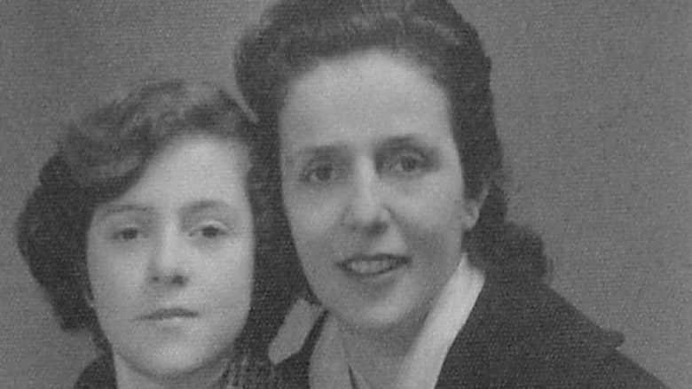 Arratisja e bujshme e dy motrave shqiptare: Nga Ksamili në Korfuz, mbi 12 orë not – çfarë ndodhi në gushtin e vitit 1984