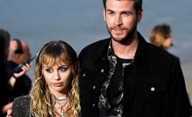 Pas publikimit të këngës që i kushtohet ndarjes, të afërmit e Miley dhe Hemsworth kërkojnë ribashkimin e tyre