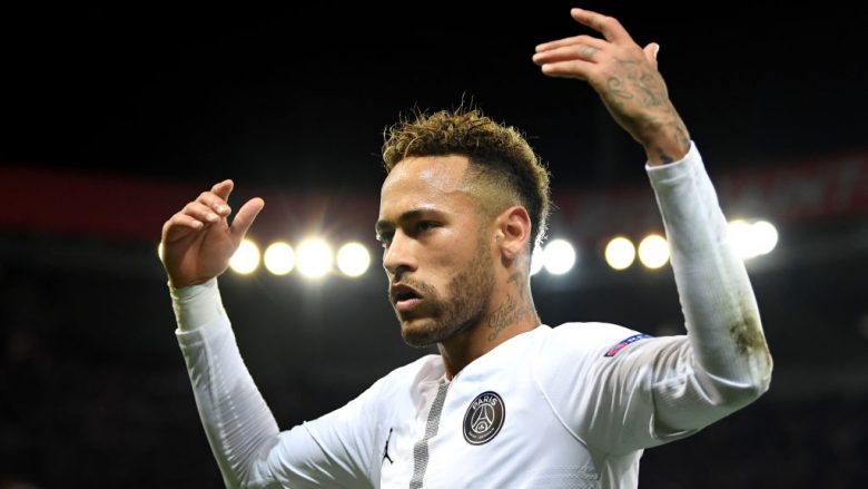 PSG njofton skuadrat e interesuara, vendos afat për transferimin e Neymarit 
