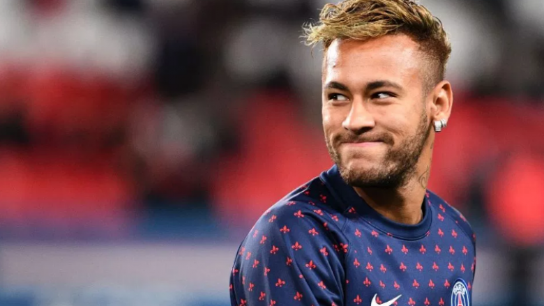 PSG-ja ndaloi së shituri fanellat me emrat e Neymarit