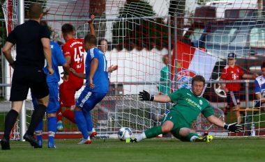 Bayerni fiton me rezultat 23-0, shënon edhe Leon Dajaku