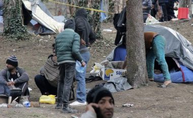 Tetëmbëdhjetë migrantë të plagosur në një incident pranë kufirit Bosnjë dhe Hercegovinë-Kroaci