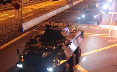 Shtohen forcat ushtarake në Hong Kong, nga frika e protestave të paralajmëruara për fundjavë