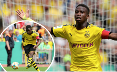 Talenti 14-vjeçar i Dortmundit shënoi het-trik për tetë minuta në grupmoshat U-19