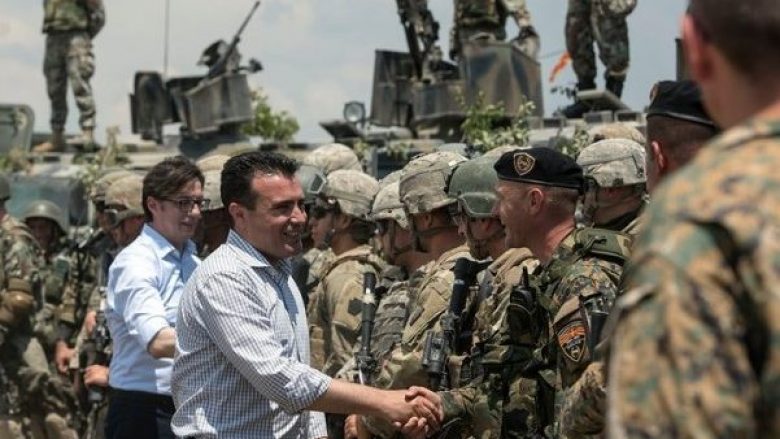 Zaev: Ushtria jonë në nivelin më të lartë profesional po vepron në përputhje me standardet e Aleancës