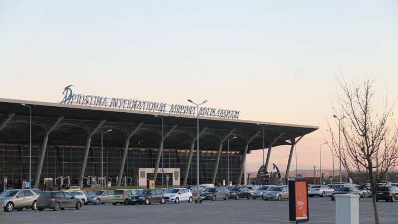 Nga e shtuna mbi 25 mijë qytetarë kanë hyrë në Kosovë përmes Aeroportit të Prishtinës