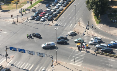 Aksident trafiku në Shkup, bllokohet trafiku