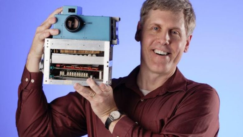 Aparati i parë digjital dhe shansi i humbur nga Kodak-u: Zbulimi që ndodhi… para kohe!