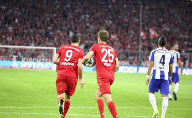 Bayerni e fillon mbrojtjen e titullit me barazim, ndalet nga Hertha