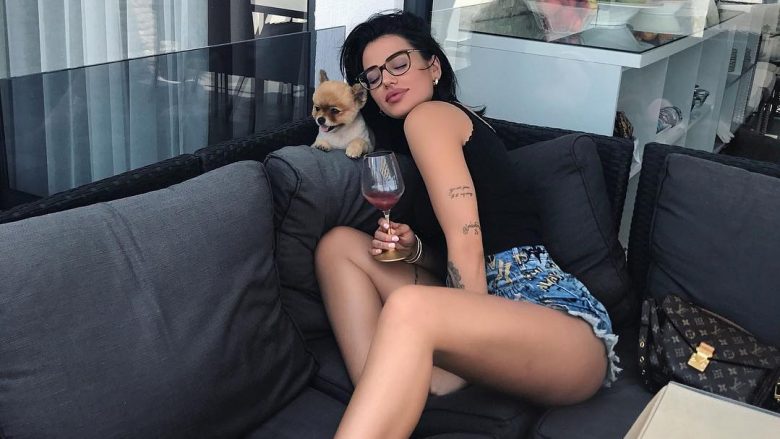 Morena Taraku heq të gjithë miqtë nga lista e ndjekësve në Instagram, ndjek vetëm llogarinë e qenit të saj