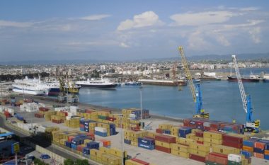Eksportet e mallrave dhe të shërbimeve në Shqipëri shënuan rritje