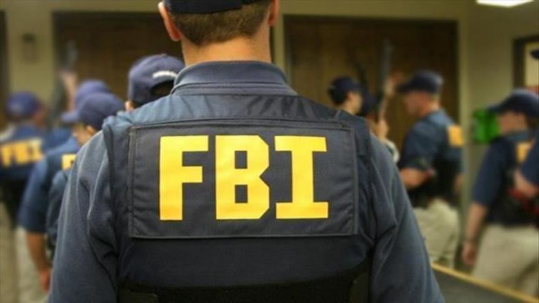 ​FBI zbarkon në Tiranë për hetimin e sulmit kibernetik ndaj Shqipërisë