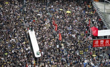 Vazhdojnë protestat në Hong Kong