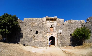 Kalaja e Ali Pashës dhe Vasiliqisë, atraksion për turistët në Porto Palermo