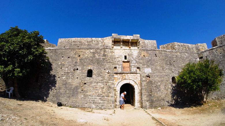 Kalaja e Ali Pashës dhe Vasiliqisë, atraksion për turistët në Porto Palermo