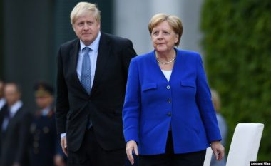 Merkel thotë se brenda 30 ditësh mund të gjendet një zgjidhje për Brexit-in