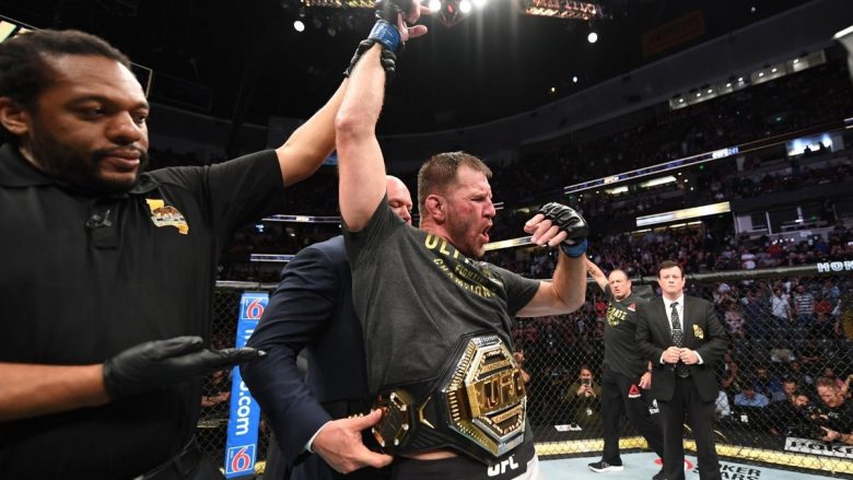 Miocic flet pas fitores: Faleminderit Zotit, ishte shumë e vështirë