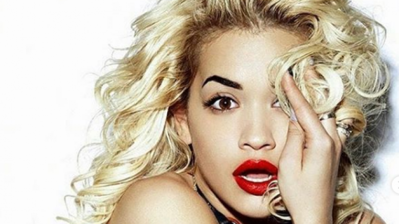 Rita Ora bëhet imazh i markës “Rimmel”, shkëlqen në kampanjën e re