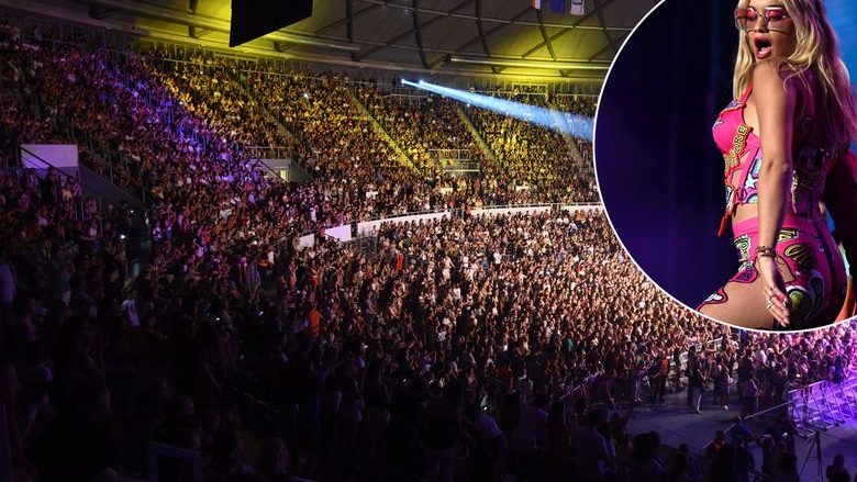 Rita Ora në koncertin madhështor në Kroaci: Kam lindur jo shumë larg nga këtu, ka këngëtarë shumë të mirë nga vendi im