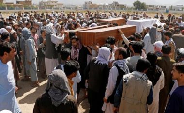 ISIS merr përgjegjësinë për sulmin në Kabul që la 63 persona të vdekur