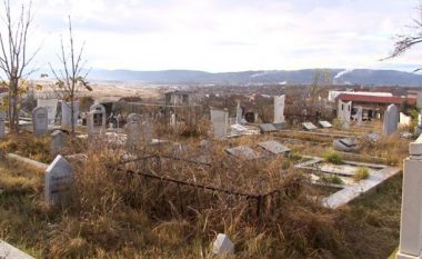 BIK dënon aktin e vandalizmit të varrezave myslimane në Prishtinë