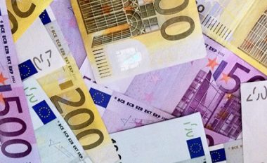 Gjermani: I pasur është ai që ka pagë mbi 3,440 euro