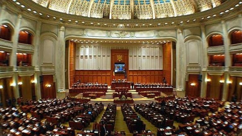 Rumani, tre ministra dorëhiqen pas shpërbërjes së koalicionit