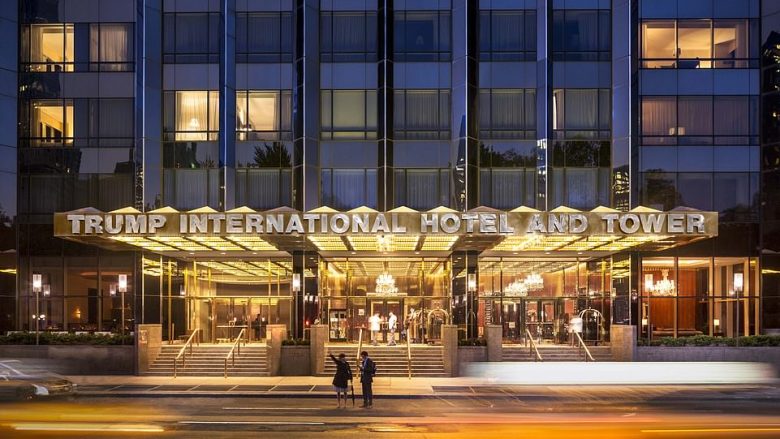 Hoteli luksoz i Donald Trumpit në New York, shpallet si më i miri në botë