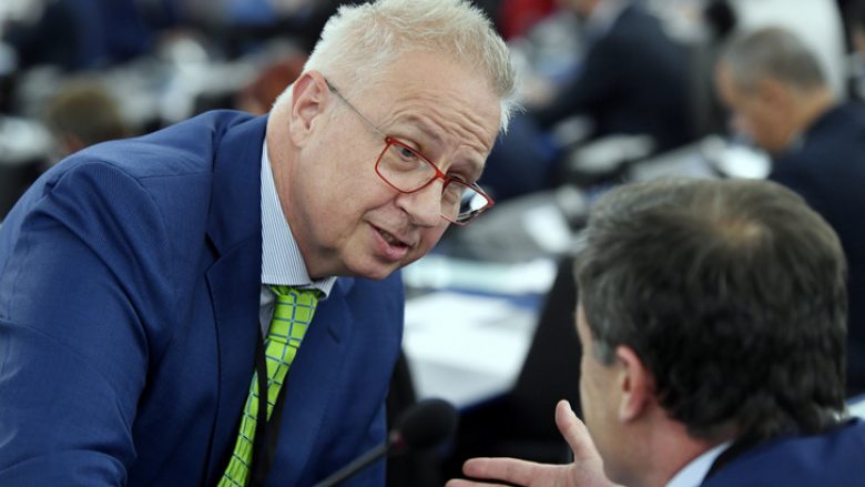 Laszlo Trocsanyi nominohet për Komisioner të ri për Zgjerim i Komisionit Evropian