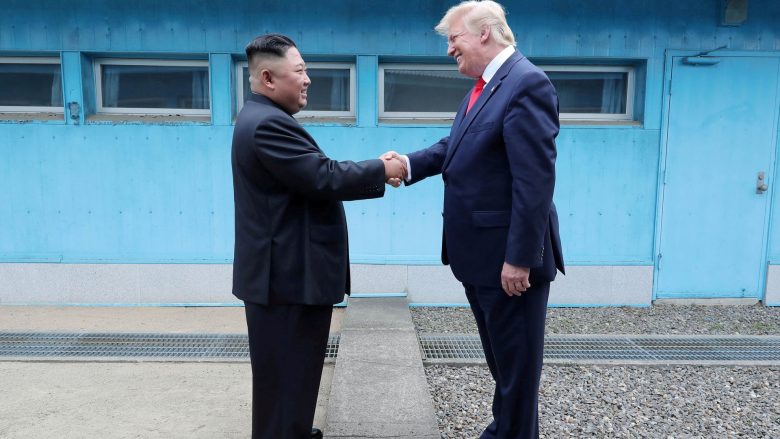 Kim Jong-Un fton Donald Trumpin në Korenë e Veriut, i kërkon ta vizitojë Pyongyang