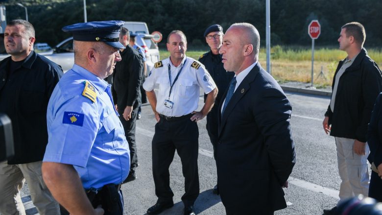Haradinaj te Dheu i Bardhë: Kemi kufij më të sigurt, sepse e forcuam Policinë e Kosovës
