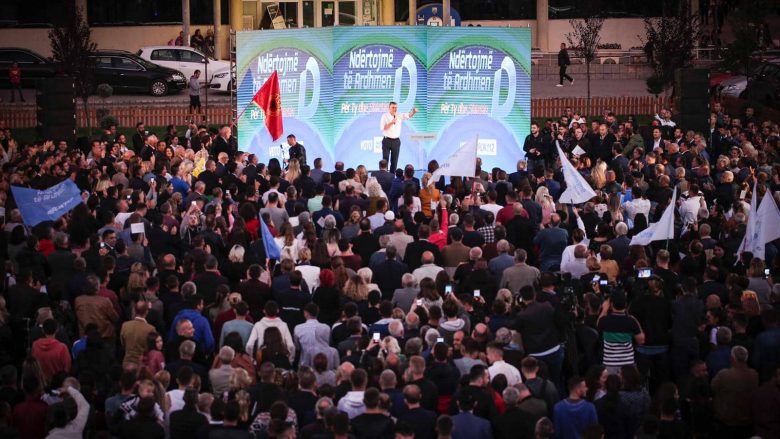 Veseli në Ferizaj: Qeveria e PDK-së është e duhura, jo koalicioni i izolimit dhe korrupsionit
