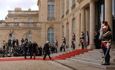 Thaçi në pritjen për nder të ish-presidentit Chirac: Jemi krenarë që jemi pjesë e vlerave dhe qytetërimit perëndimor