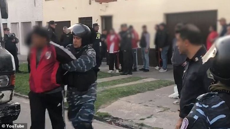 Arrestohen 86 huliganë argjentinas, shumica të armatosur protestonin para stadiumit të klubit rival
