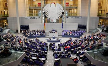 Dokumenti i plotë i Bundestagut gjerman për hapjen e negociatave me Maqedoninë e Veriut