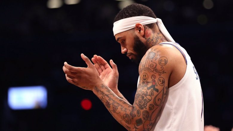 NBA ua ndalon basketbollistëve që të vendosin shirita në kokë