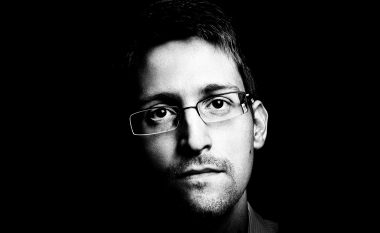 Snowden: Grumbullimi i të dhënave rrezik për demokracinë