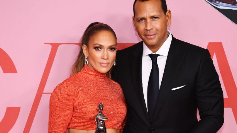 Alex Rodriguez në dasmën e tij me Jennifer Lopez do t’i ftojë ish-të dashurat