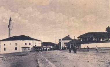 Shkolla e parë shqipe e Gjakovës