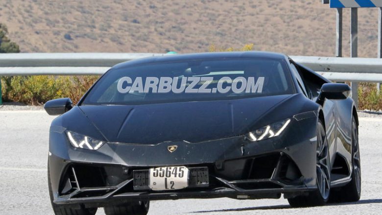 Lamborghini po e përgatitë një Huracan Evo Performante, për vozitje të përditshme