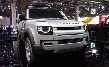 Land Rover lansoi modelin Defender tërësisht të ri