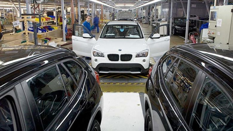 Makinat BMW që dyshohet se janë të prodhuara në mënyrë misterioze në Rusi