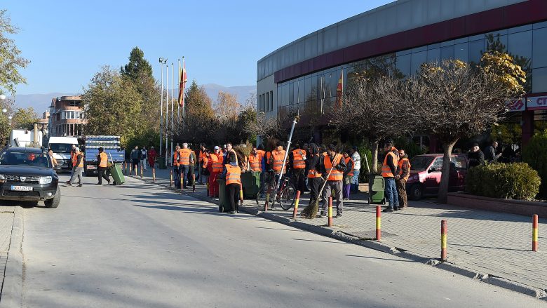 Pastrim i përgjithshëm në komunat e Shkupit, do të largohen edhe mbishkrimet fyese
